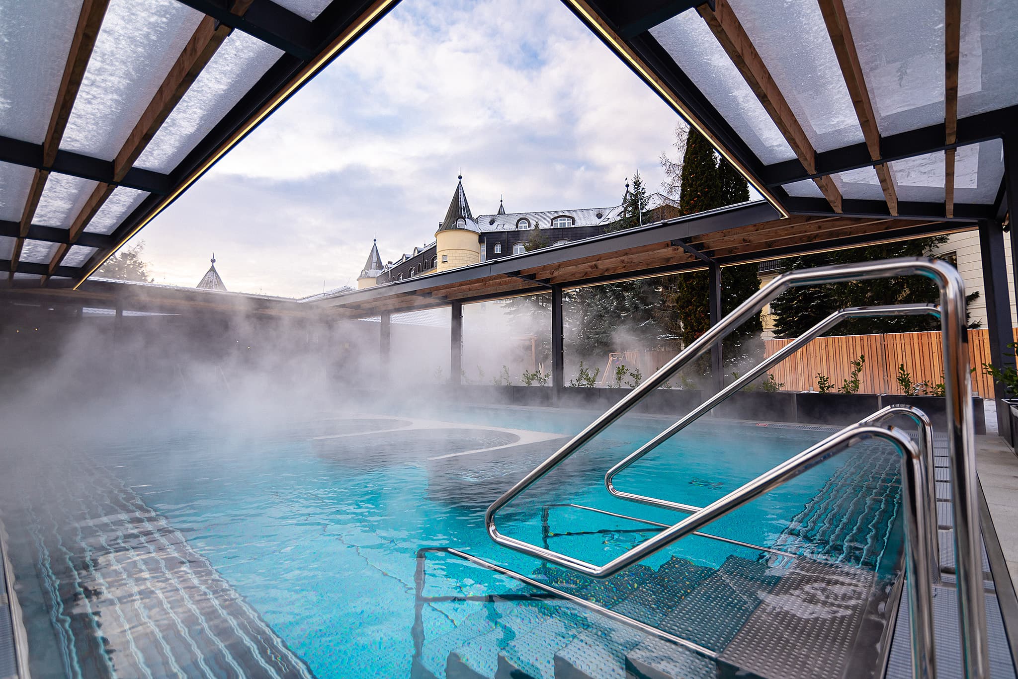 Thermal pool infinit sen